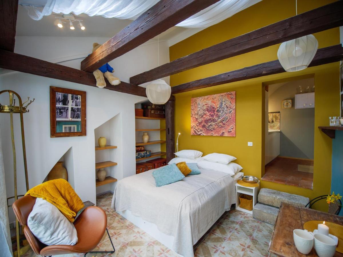 Romantic Nest Under Castle Appartement *